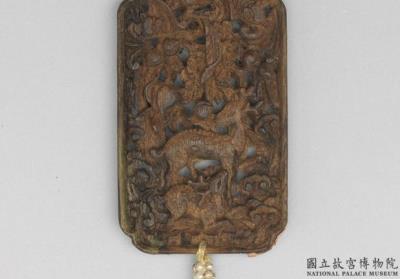 图片[2]-Carved agarwood scent pendant with symbols of happiness and longevity, Qing dynasty (1644-1911)-China Archive